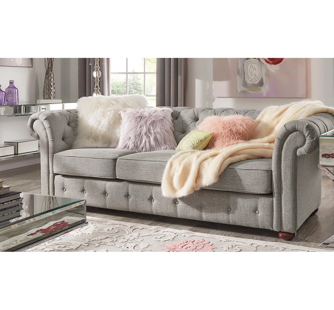 Three Posts Huskins Chesterfield Sofa